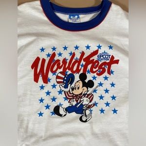 Vintage Disney World Disney Parks ~ EPCOT WORLD FEST MICKEY MOUSE ~ XL T Shirt